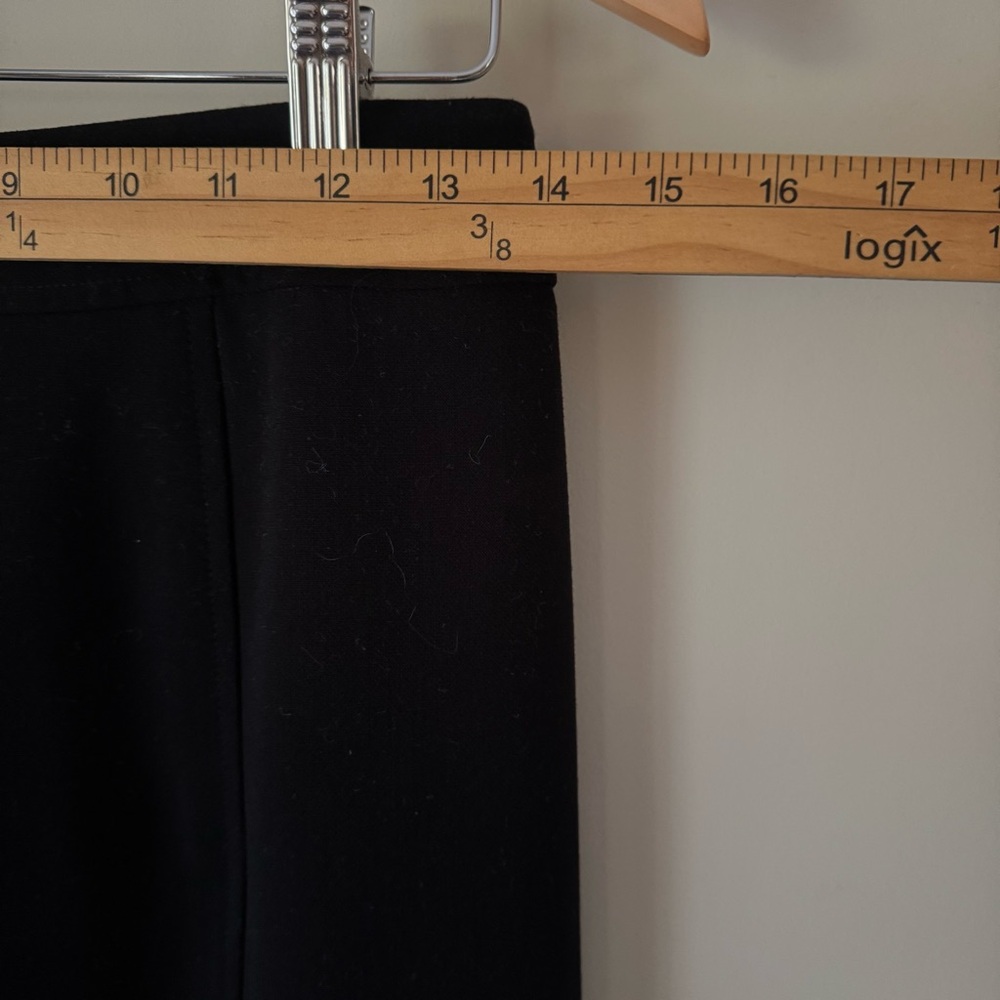 LOFT Petite Pencil Skirt Black 4P Above-the-Knee Classic Workwear - Picture 8 of 11